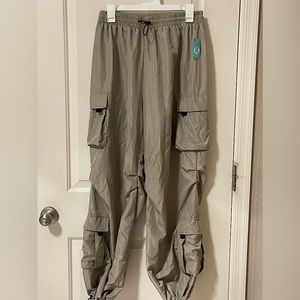 Parachute Pants (Size: Large ; Color: Beige ; Brand: Q)